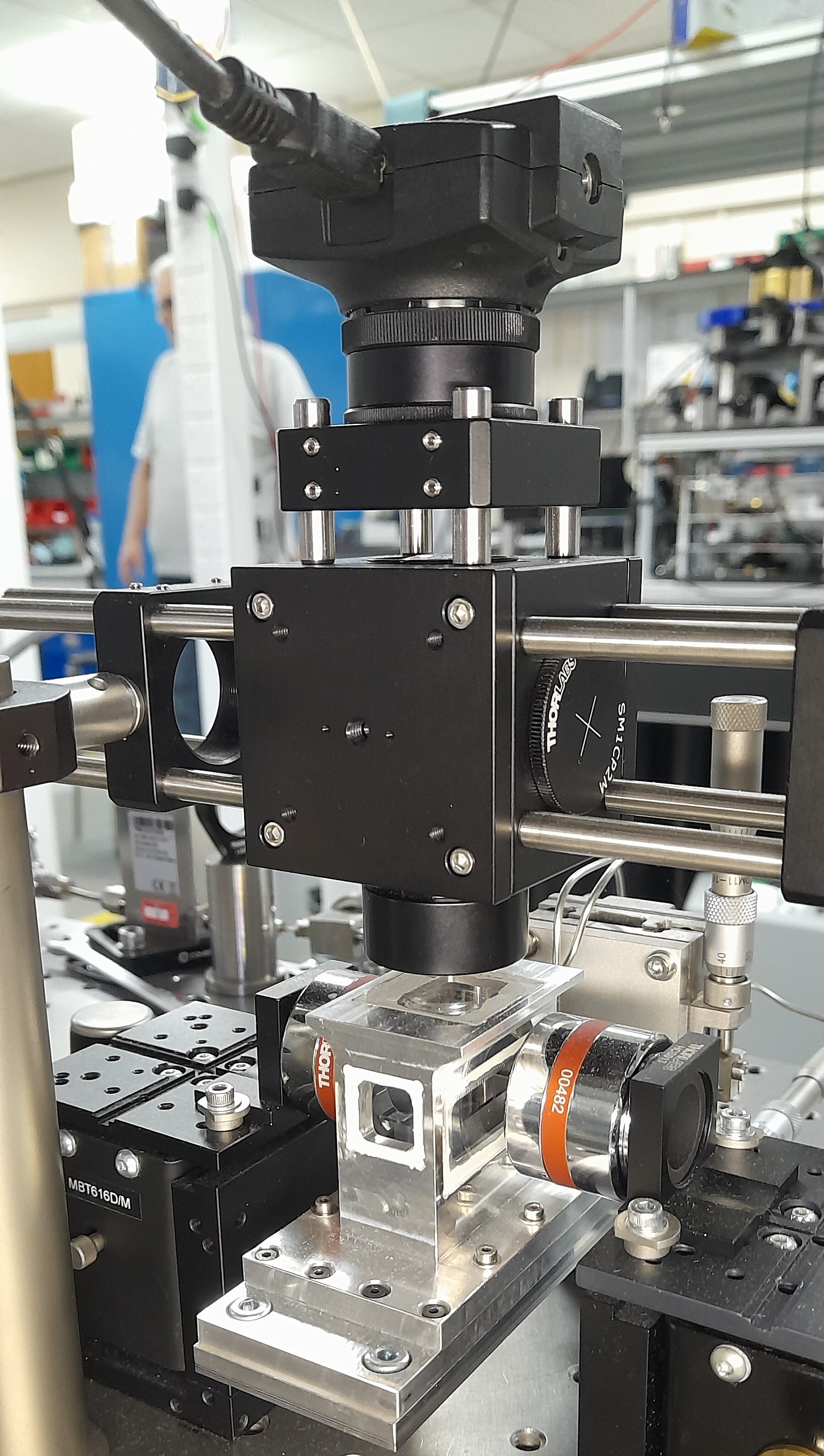 Waveguide test bench